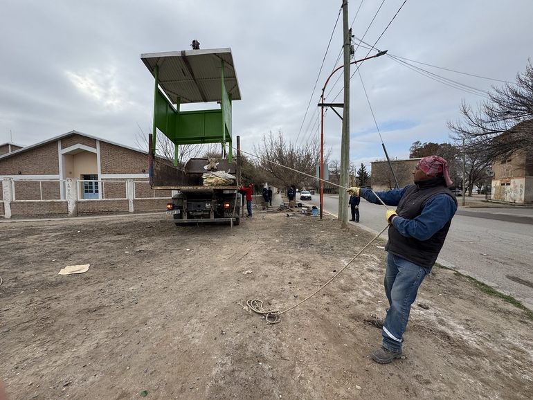 Garitas de colectivos fueron reubicadas en nuevos puntos estratégicos del recorrido del colectivo.