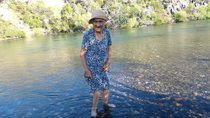 La abuela Villegas, un ícono de Oro en el río. ¡Hermosa mujer!