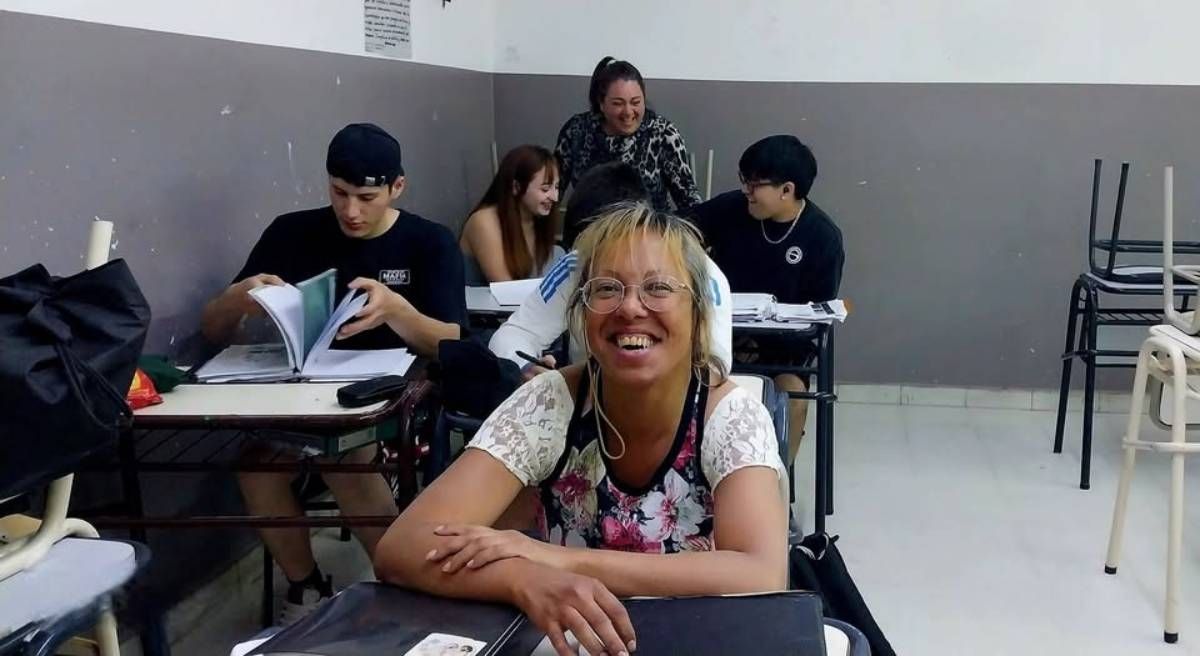 Siempre con una sonría, María desafía a su propio destino y no pierde los sueños.
