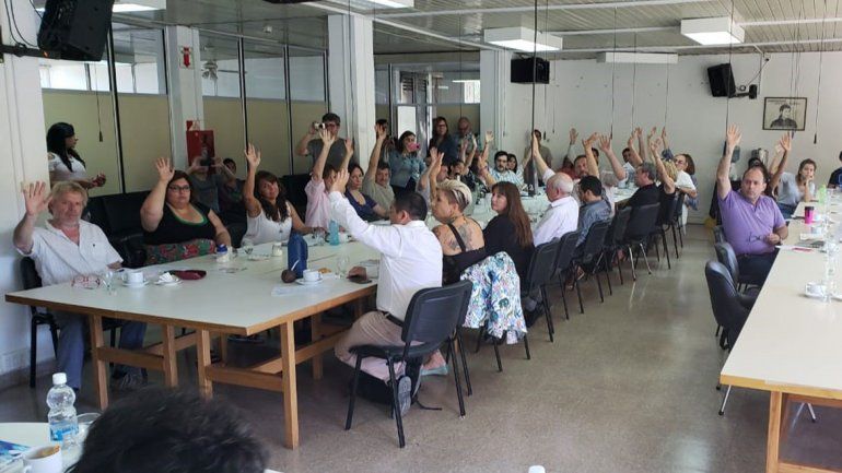 Igualdad: el Consejo Superior de la UNCo aprobó hoy el cupo laboral trans