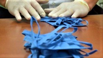 internos producen jabon liquido, barbijos y mascaras para donar