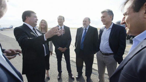 Weretilneck recibió ayer, en Viedma, al presidente Mauricio Macri y a los otros gobernadores patagónicos.&nbsp;