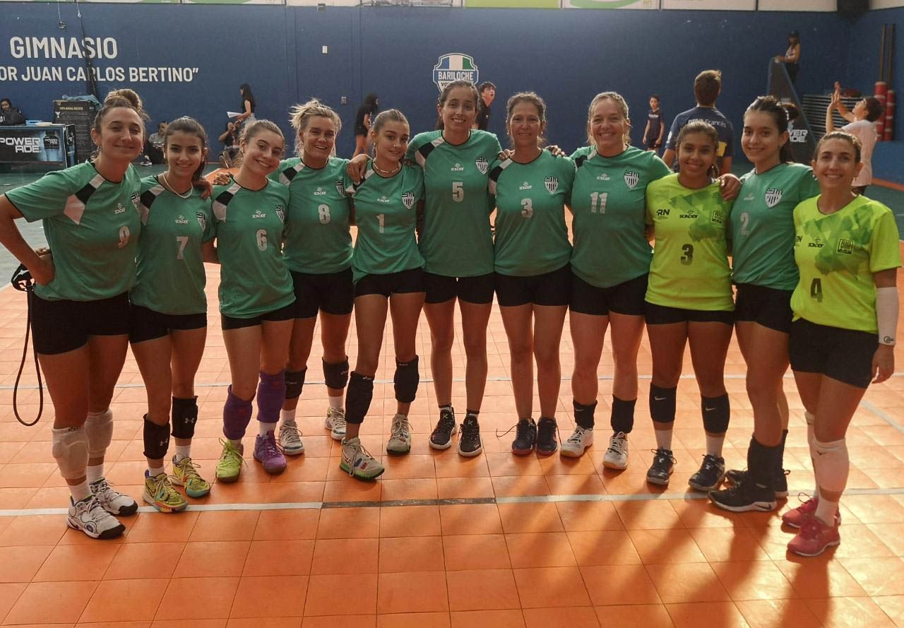 Cipoleñas fueron campeonas en el Bariloche Vóley Tour