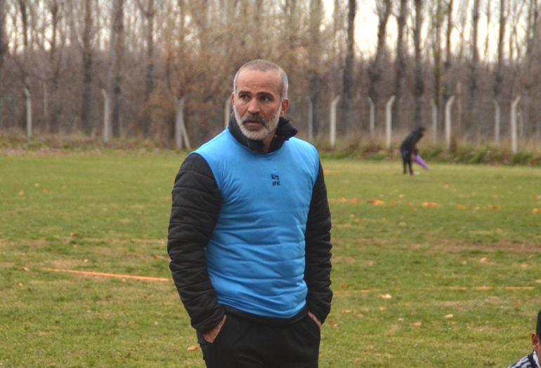 Bruno Gorer otra vez al frente de Cipolletti en el Federal A