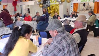 El Centro Integral de la Tercera Edad (CITE) Limay, de Las Perlas, cumplió su 20° aniversario. El Centro Integral de la Tercera Edad (CITE) Limay, de Las Perlas, cumplió su 20° aniversario.