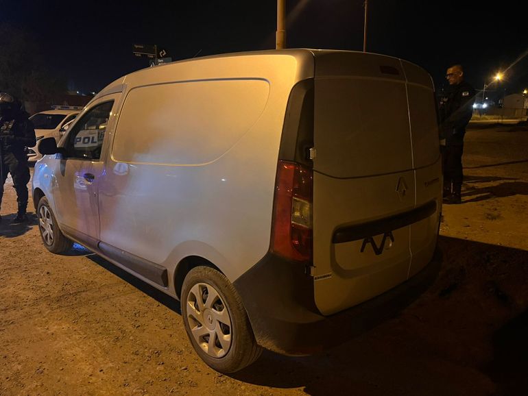 El hecho tuvo lugar cerca de las 2:00 de la madrugada en la calle González Larrosa