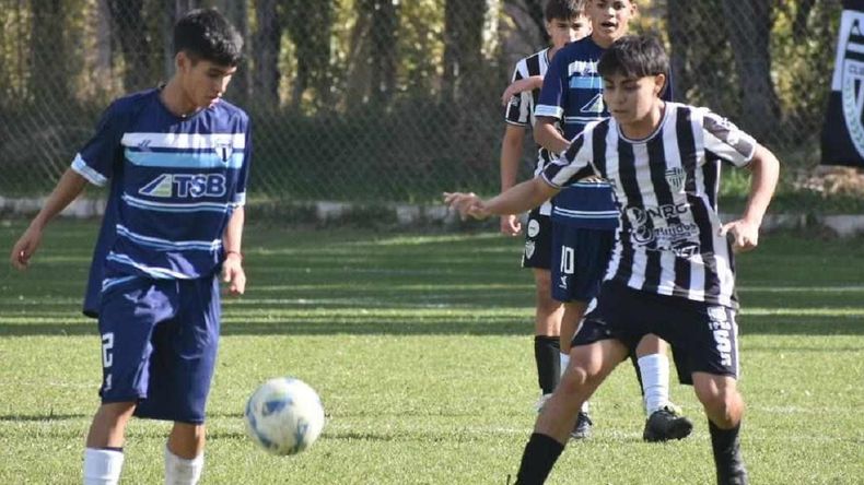 Los cipoleños que ya juegan el flamante Torneo Juvenil Federal de AFA