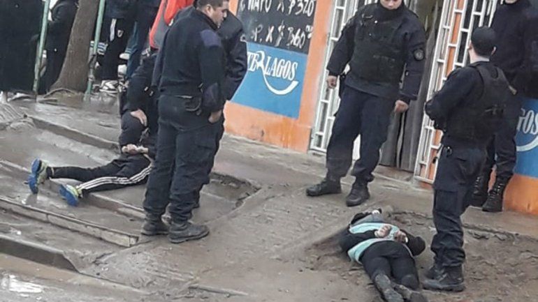 La Policía impide un asalto y atrapa a dos ladrones