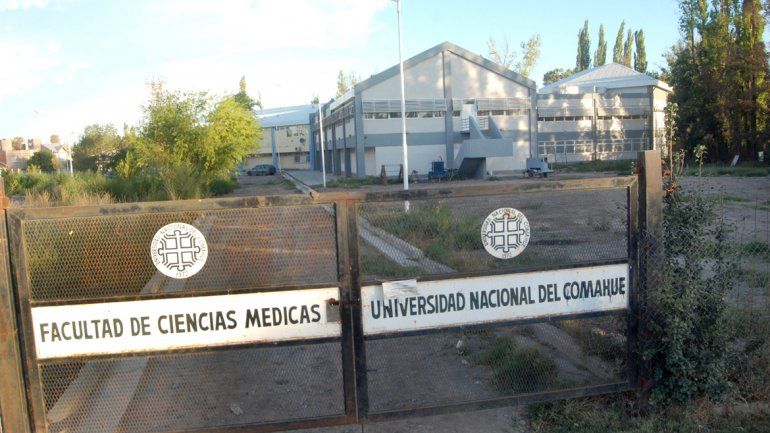 El nuevo edificio de la Facultad de Ciencias Médicas está casi listo. Lo inaugurarán en agosto.
