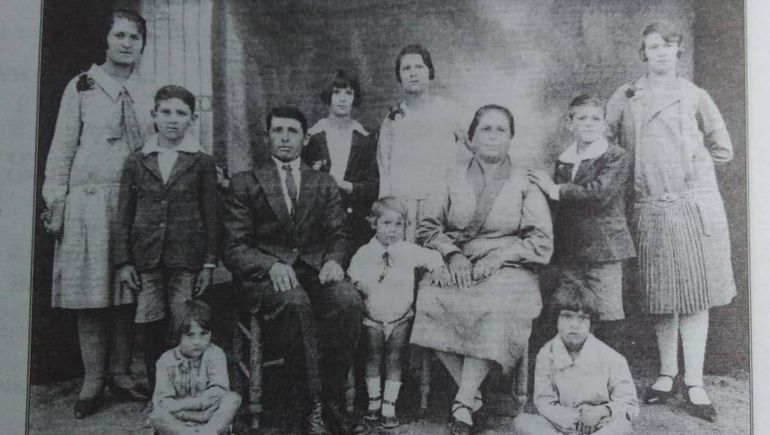 La familia de don Luis Ramos y doña Petra Hernández