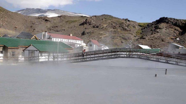 Descarga eléctrica en las termas casi termina en tragedia