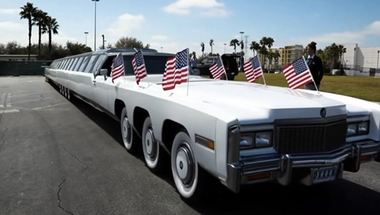 Restauran el auto más largo del mundo y quiebra su propio récord