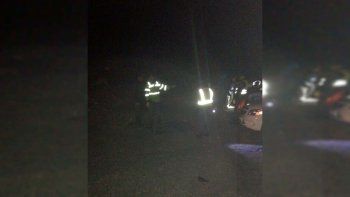 dos policias murieron en un choque frontal en la ruta 22