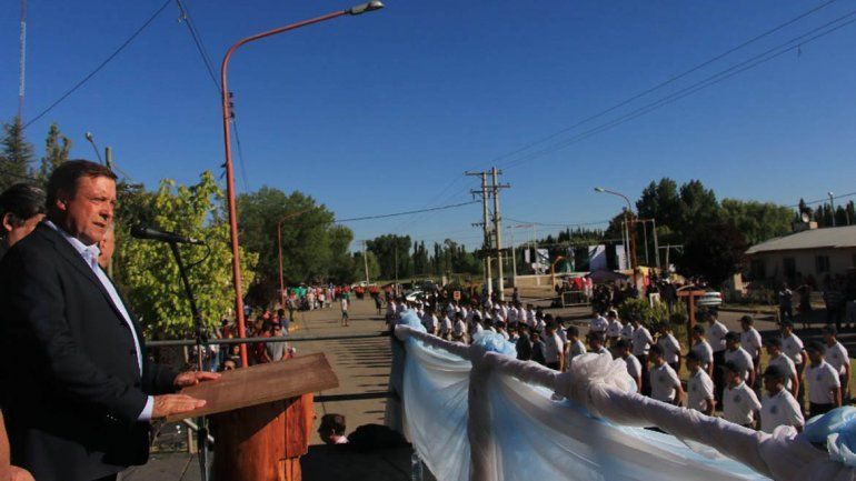 Weretilneck presidió el 78º aniversario de Cordero y Barda del Medio