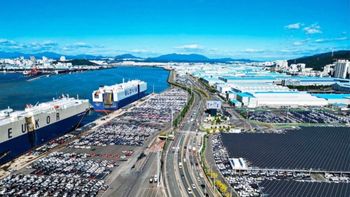 Vista de la imponente planta de Hyundai en Ulsan, Corea del Sur. 