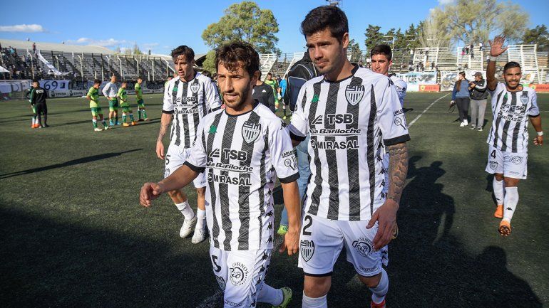 Cipolletti tiene su propia superfinal ante Ferro