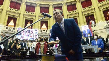 asumio pedro dantas en reemplazo de martin soria