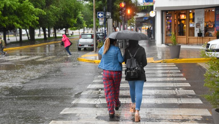 El tiempo para hoy en el Alto Valle: lluvias y viento fuerte