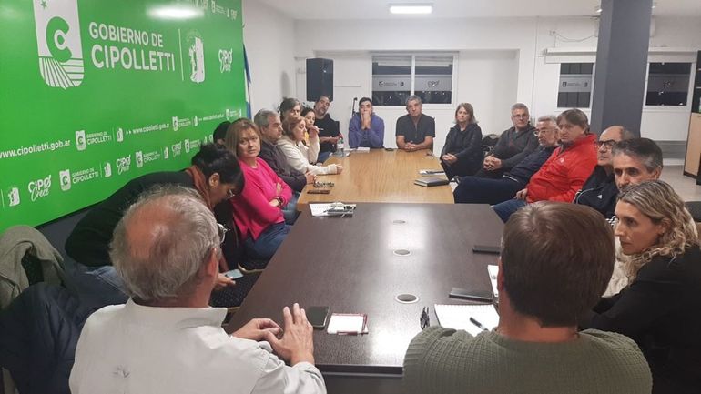 Vecinos de tres barrios plantearon sus inquietudes a las autoridades del Consejo de Seguridad. 