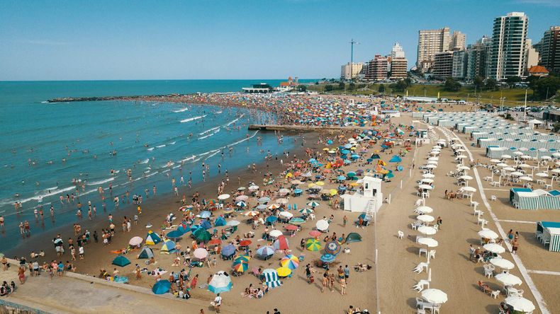 Vacaciones en el mar: la comparación de precios entre Brasil, Punta del Este, Pinamar y Mar del Plata