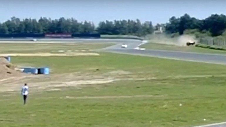 Mirá el tremendo accidente de Manu Urcera en Rosario