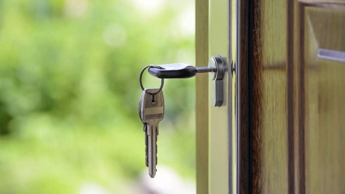 Todo mal: le tiene que devolver la casa a su expareja y pagarle una compensación millonaria