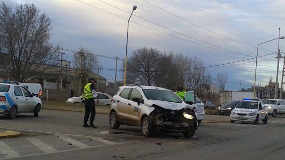 Se registraron hoy dos graves accidentes en las rutas de la región