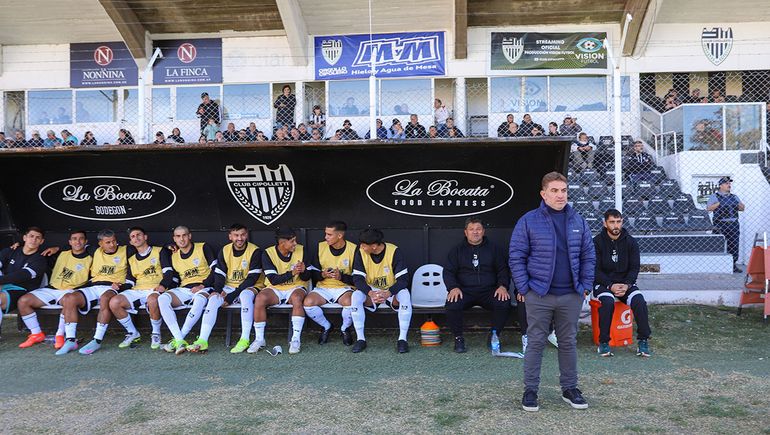 Minuto a minuto: Cipo quiere bajar al líder en La Visera