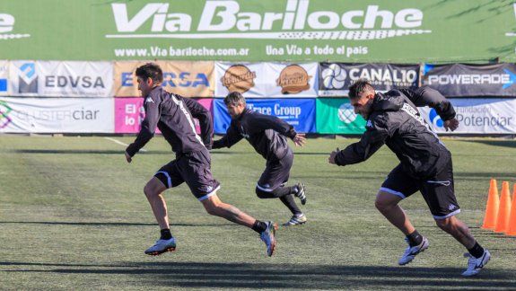 El Tuti del Prete le ganó la carrera a Matías Sosa por la titularidad.