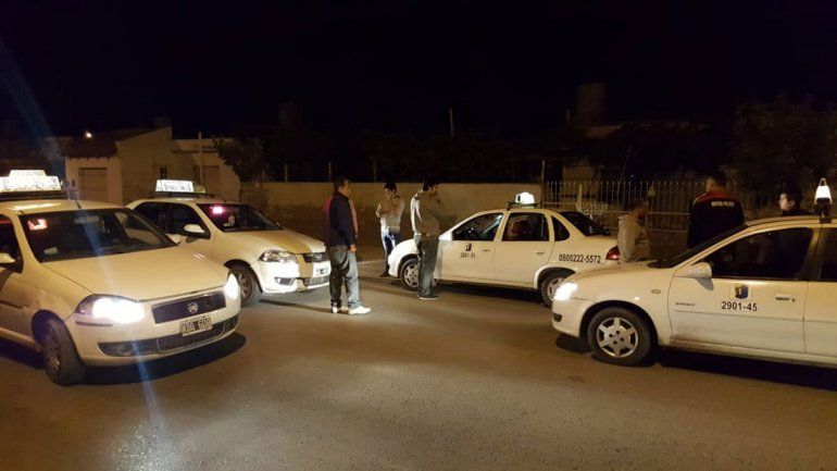 Los taxistas atraparon a los ladrones en distintos puntos de la ciudad.