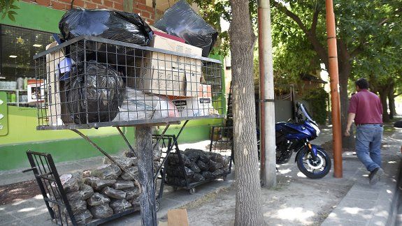 Bloquearon salida de camiones y no hubo recolección de la basura 