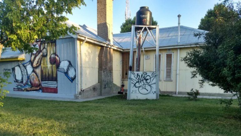 Delincuentes robaron y destrozaron las oficinas del Registro Civil