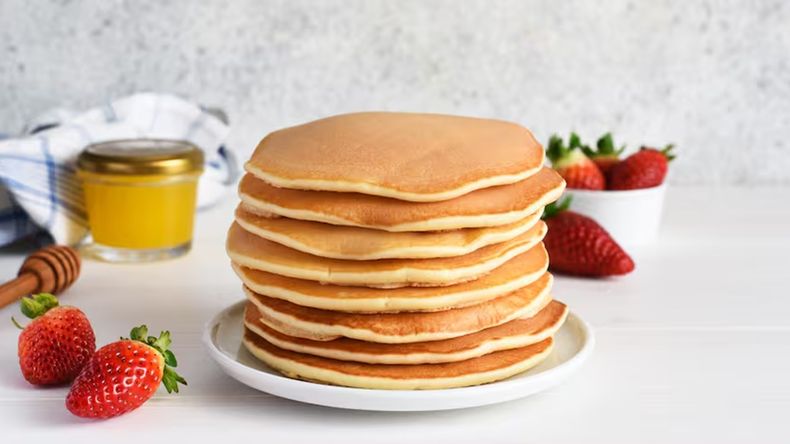 Pancakes mega esponjosos con pocos ingredientes: cómo hacer la receta original para un desayuno sabroso | LMCipolletti.com Pancakes mega esponjosos con pocos ingredientes: cómo hacer la receta original para un desayuno sabroso