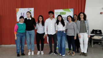 jovenes cipolenos impulsan proyecto de casas ecologicas