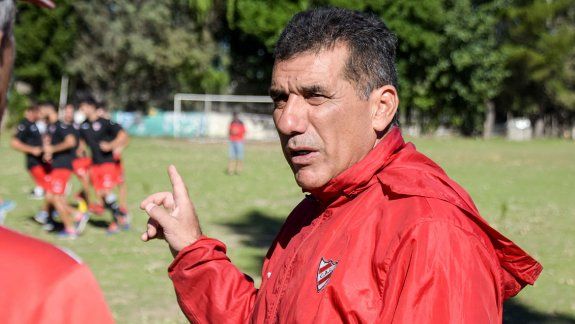 En qué andan los rivales albinegros de la reválida