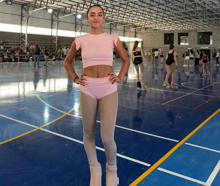 Candela tiene 16 años y alcanzó su lugar en el seleccionado nacional gracias a su buen desempeño durante mucho tiempo, pero sobre todo en el primer semestre del 2025. Candela tiene 16 años y alcanzó su lugar en el seleccionado nacional gracias a su buen desempeño durante mucho tiempo, pero sobre todo en el primer semestre del 2025.