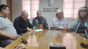 El encuentro paritario reunió a todos los sectores que aceptaron la propuesta original del Ejecutivo.