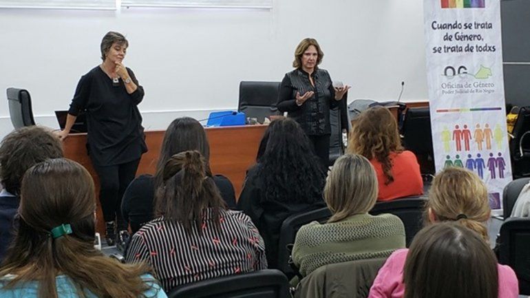 El RN Emergencias también se capacita en temas de género