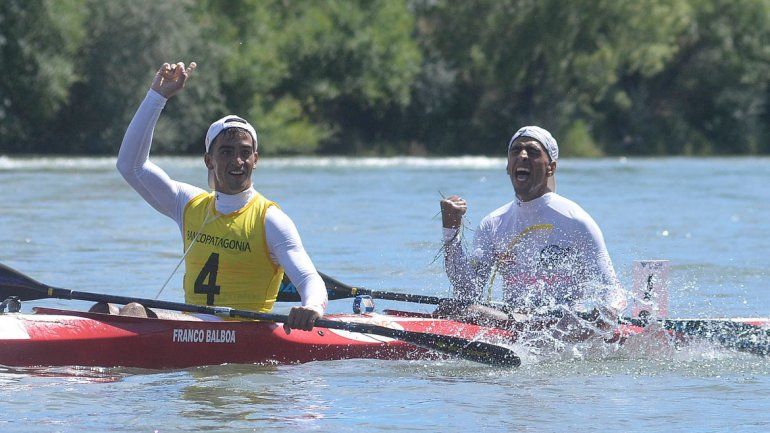 Los hermanos Balboa ganaron la Regata del Río Negro