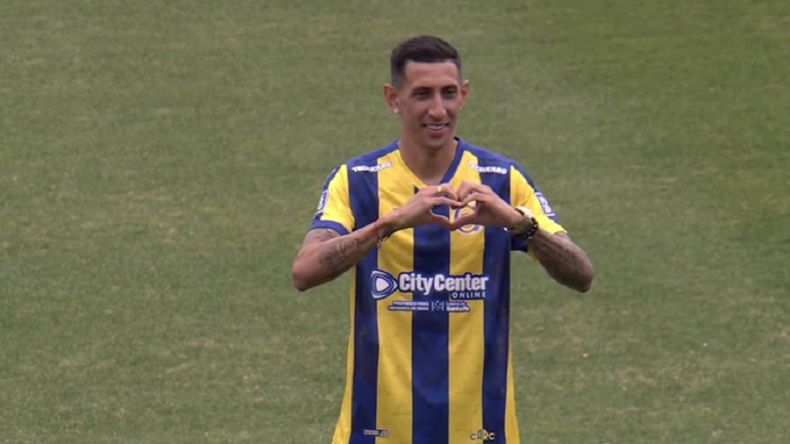 La emoción de Fideo Di María en la presentación de su regreso a Central