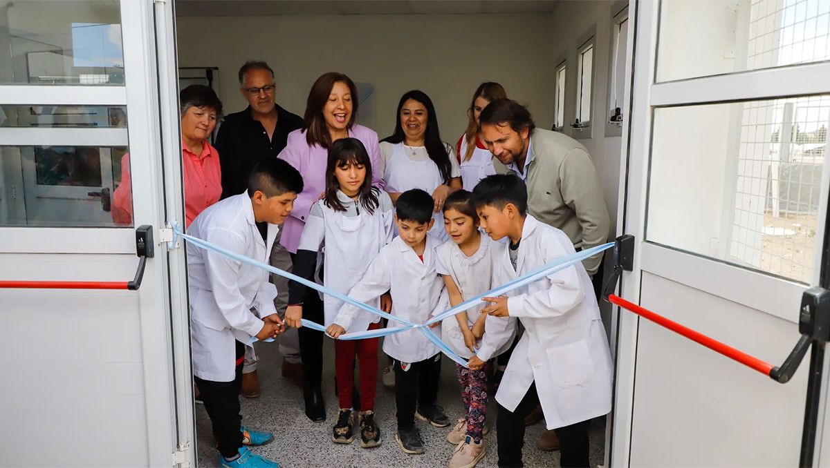 Bariloche: se inauguraron obras y firmaron nuevos proyectos por $138 millones