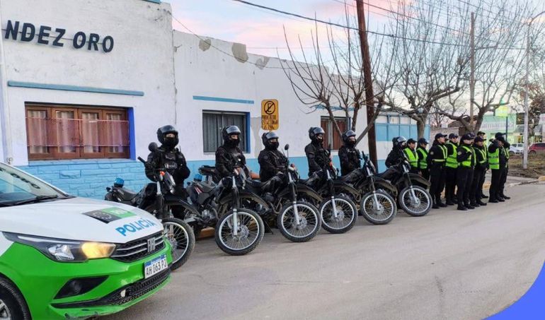 Además de presentar las motos