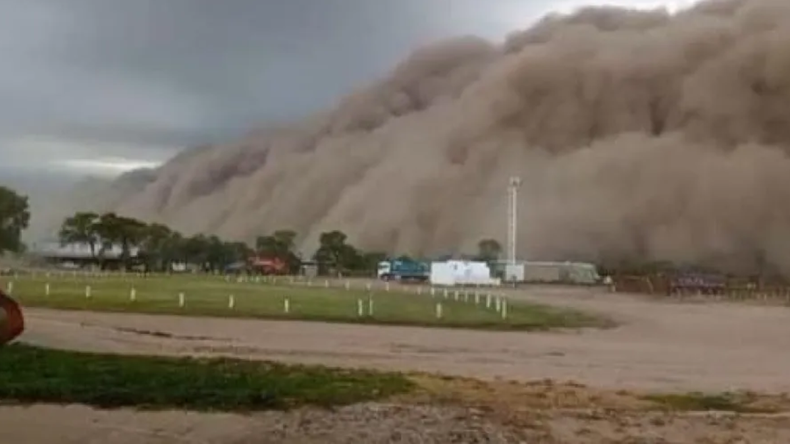 En Sachayoj (Santiago del Estero) se dio un fenómeno climático que se hizo viral