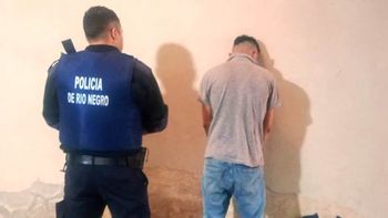 El hombre quedó preso tras agredir al hermano y enfrentarse con la Policía.