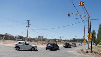 un nuevo semaforo en ruta 65 y julio dante salto