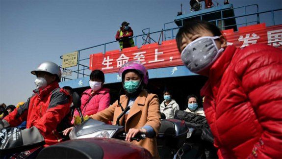 China e Inglaterra registran récord de casos de nueva cepa