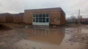 El comedor y merendero de la toma 10 de Febrero se cerró el año pasado. No se ha podido rehabilitar hasta ahora. El comedor y merendero de la toma 10 de Febrero se cerró el año pasado. No se ha podido rehabilitar hasta ahora.