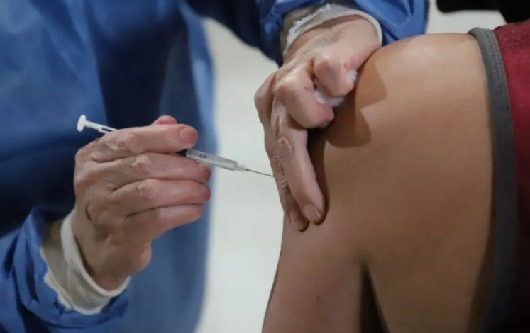 Convocan a vacunarse con la segunda dosis contra el COVID-19