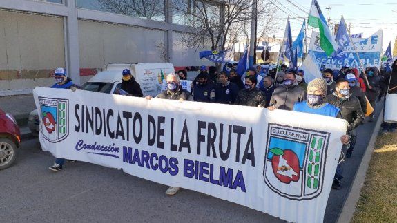 El gremio de la Fruta cerró paritaria y consiguió la Zona Desfavorable