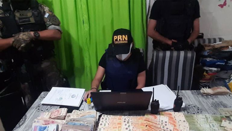 La Policía dio con otro punto de venta de drogas, tras una llamada anónima